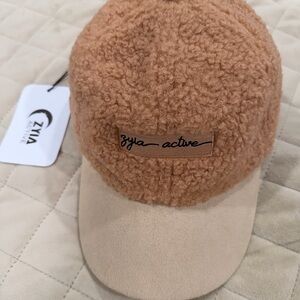 Zyia Active Tan and Cream Women's Hat